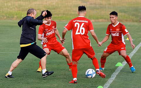 Đội tuyển Việt Nam không có ngày nghỉ sau AFF Cup 2018