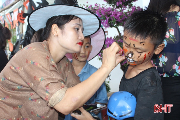 “Vượt qua nỗi sợ hãi” - thông điệp từ lễ hội Halloween iSchool Hà Tĩnh