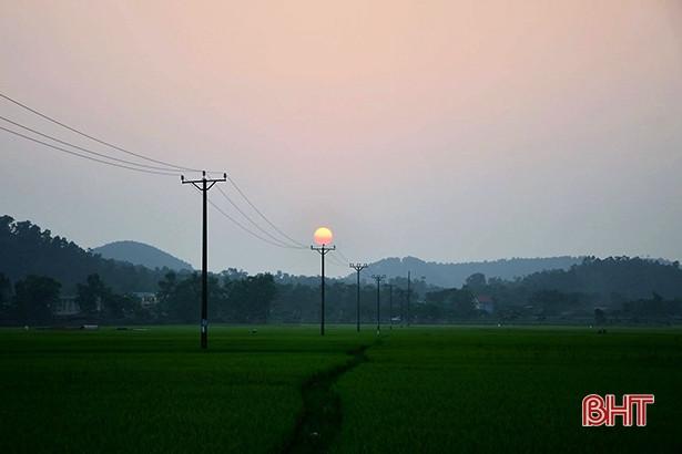 Ngắm mặt trời hoàng hôn tuyệt đẹp trên quê hương Hà Tĩnh