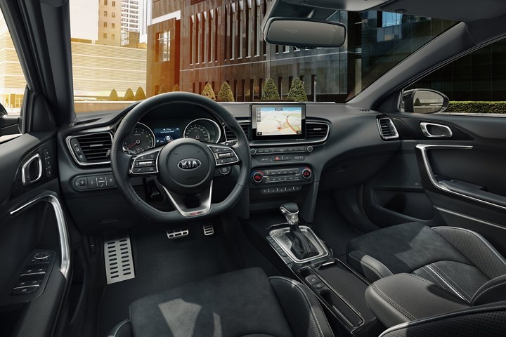 hình ảnh chi tiết kia ceed gt-line phiên bản châu âu hình 9 Hình ảnh chi tiết Kia Ceed GT - Line phiên bản châu Âu