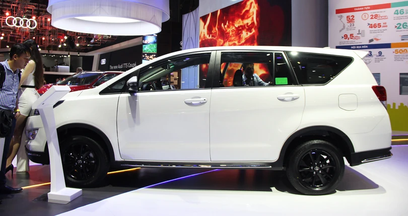 Toyota Innova thêm trang bị, tăng giá 40 triệu tại Việt Nam ảnh 4 Toyota Innova thêm trang bị, tăng giá 40 triệu tại Việt Nam