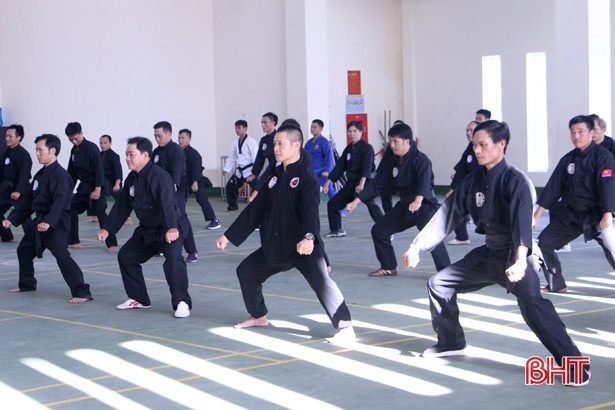 Huấn luyện võ cổ truyền cho giáo viên thể chất các cấp học ở Hà Tĩnh