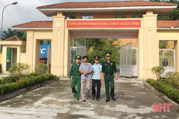 Vận chuyển 34 kg pháo qua cửa khẩu quốc tế Cầu Treo, tài xế xe tải bị bắt