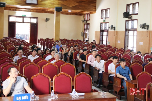 14 lô đất ở Thạch Hưng được đấu giá hơn 15,6 tỷ đồng