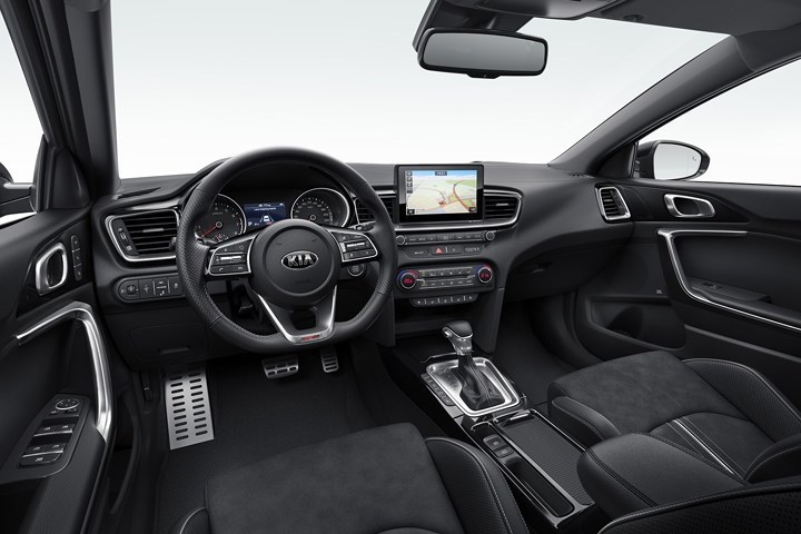 hình ảnh chi tiết kia ceed gt-line phiên bản châu âu hình 8 Hình ảnh chi tiết Kia Ceed GT - Line phiên bản châu Âu
