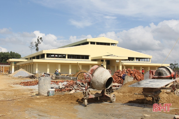 Hoàn thành 80% khối lượng công trình chợ huyện Hương Khê