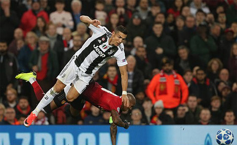 Dybala lập công, Juventus hạ gục M.U ngay tại Old Trafford ảnh 4 Dybala lập công, Juventus hạ gục M.U ngay tại Old Trafford