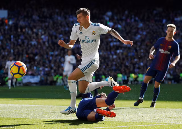 Barcelona - Real Madrid: Trận chiến sống còn