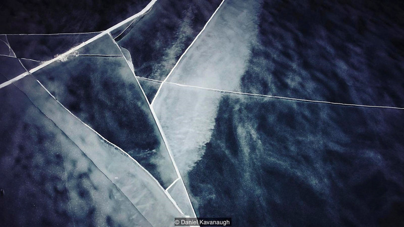 Hồ bong bóng băng kỳ lạ ở Canada hình ảnh 3 Hồ bong bóng băng kỳ lạ ở Canada