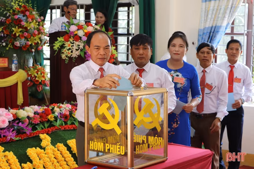 Sáng tạo, linh hoạt trong triển khai, Vũ Quang hoàn thành sớm đại hội Đảng cấp cơ sở