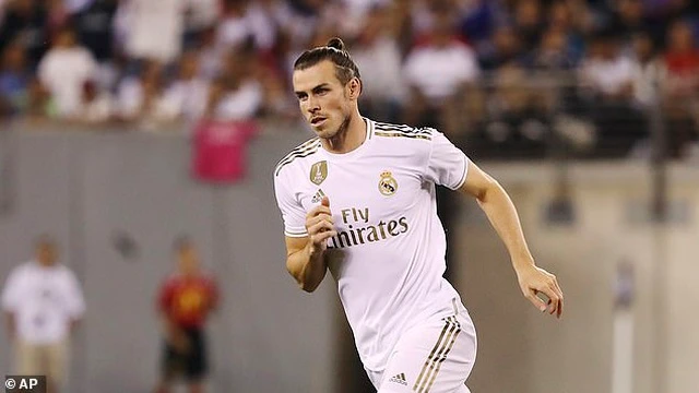 Newcastle gây sốc khi tính mời Zidane làm HLV trưởng