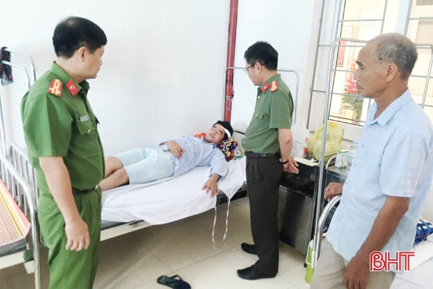 Khởi tố, bắt giam đối tượng tấn công thượng úy công an ở TX Hồng Lĩnh