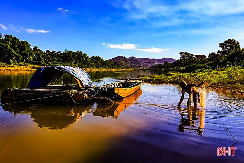 Ngắm hoàng hôn mùa hạ ở phố núi Hà Tĩnh