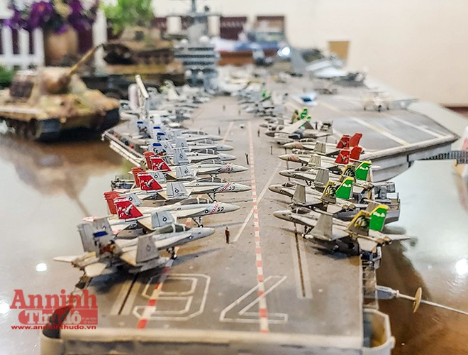 Choáng ngợp những khí tài quân sự do người đam mê mô hình ở Hà Nội lắp ráp, chế tạo