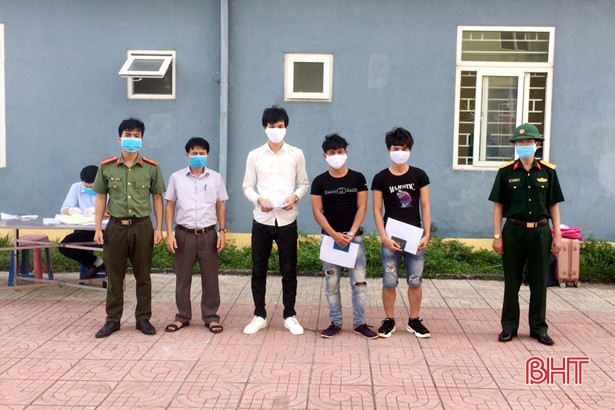 Hà Tĩnh bàn giao 171 công dân cho 27 địa phương trong cả nước