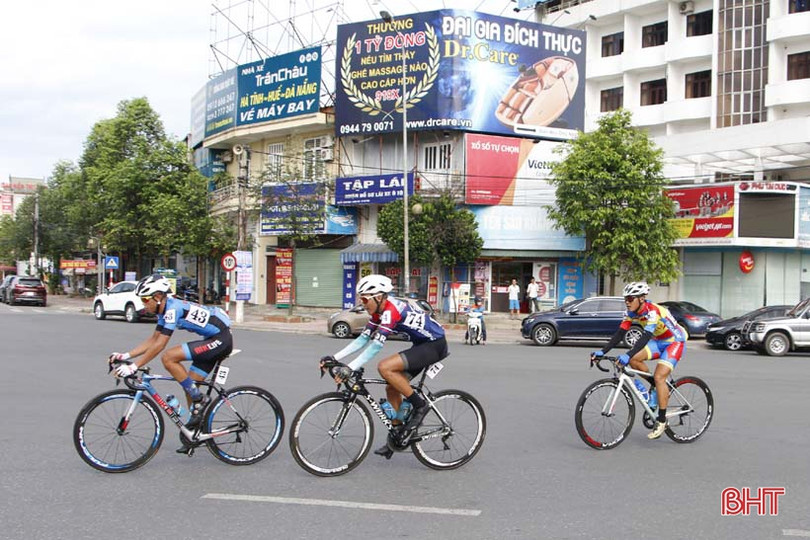 Cúp truyền hình TP Hồ Chí Minh đua chặng 2, qua Hà Tĩnh sáng nay