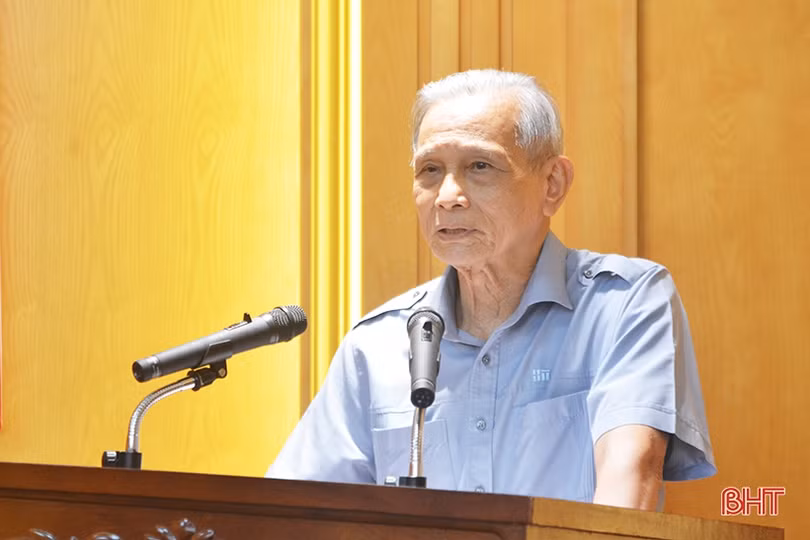 Hà Tĩnh trao 21 giải thưởng sáng tác, quảng bá về chủ đề học tập và làm theo Bác Hồ