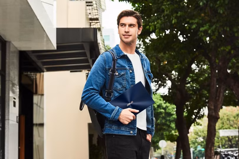 Người dùng văn phòng chú ý điều gì khi tìm mua laptop?