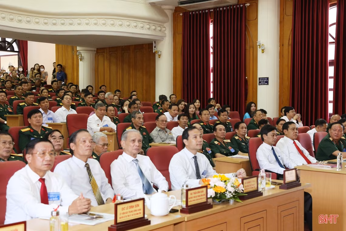 Tiếp tục phát huy truyền thống “Bộ đội Cụ Hồ”, góp sức phát triển quê hương