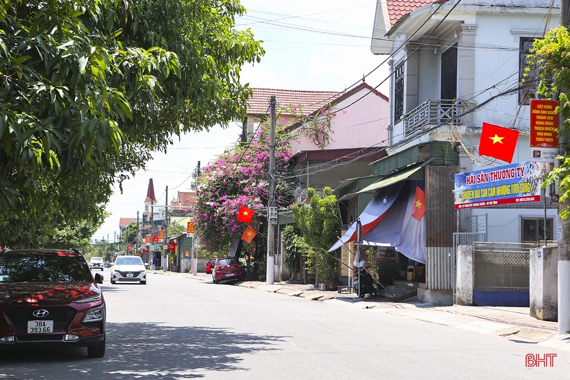 Hà Tĩnh rực rỡ sắc cờ đón mừng Quốc khánh 2/9