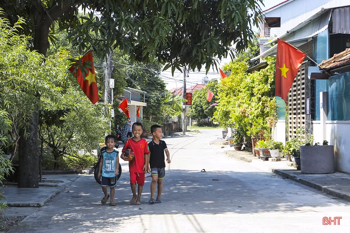 Hà Tĩnh rực rỡ sắc cờ đón mừng Quốc khánh 2/9