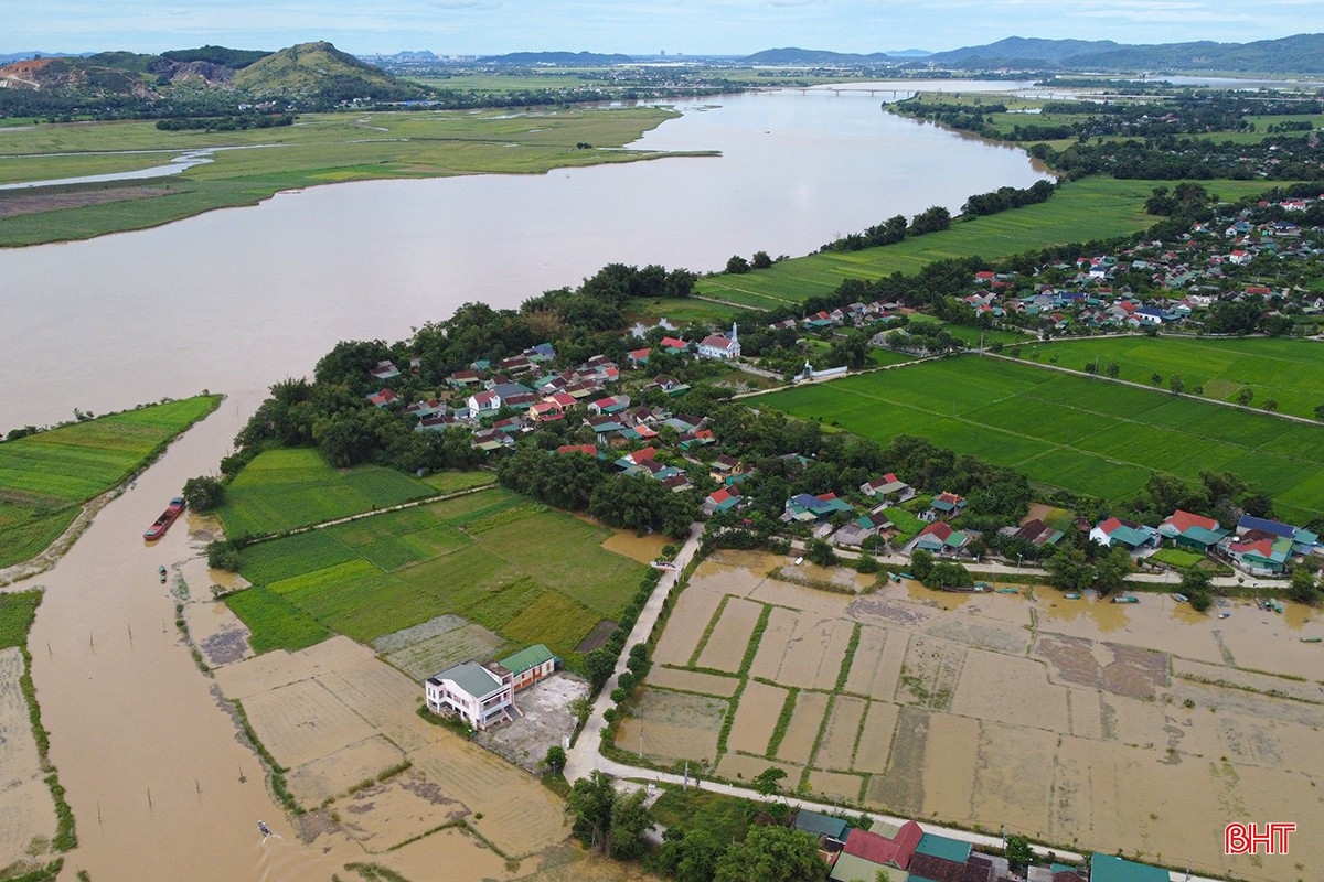 Mực nước ở sông La đang có dấu hiệu lên cao. bqbht_br_9dji-0435.jpg