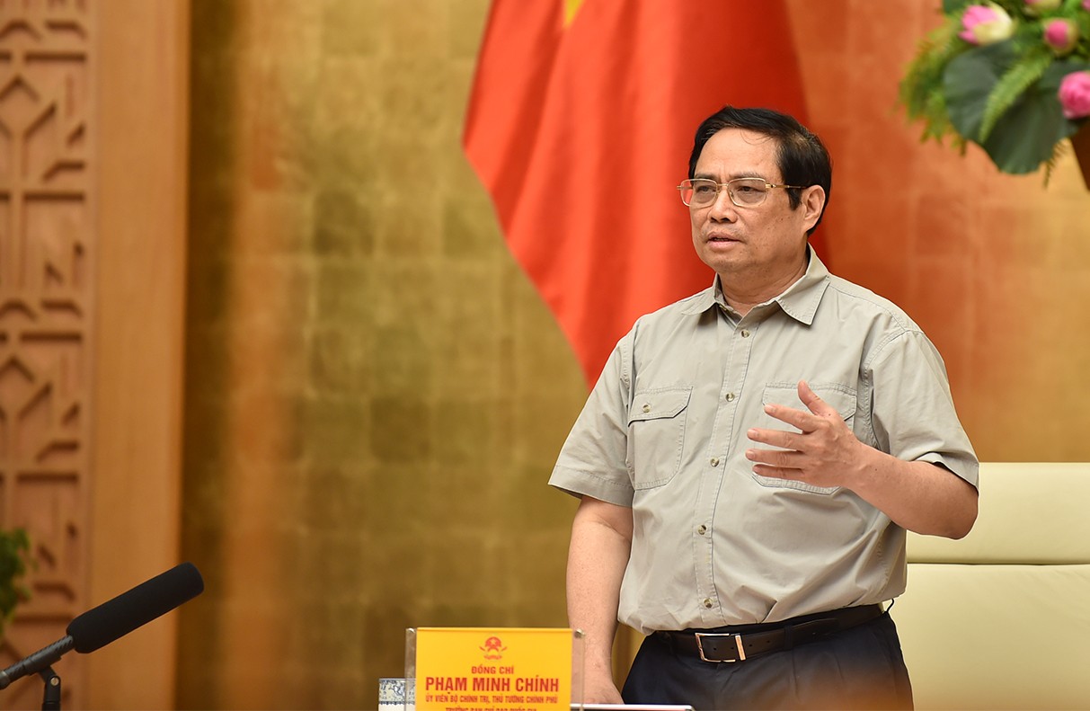 Thống nhất chuyển trạng thái để phòng chống dịch hiệu quả và phát triển KT-XH