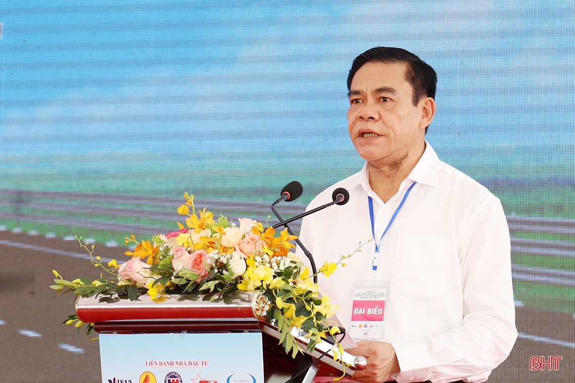 Khởi công dự án cao tốc Bắc - Nam đoạn Diễn Châu - Bãi Vọt