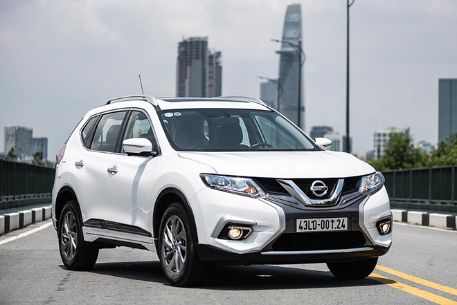Nissan X-Trail được giảm giá “sập sàn” gần trăm triệu đồng