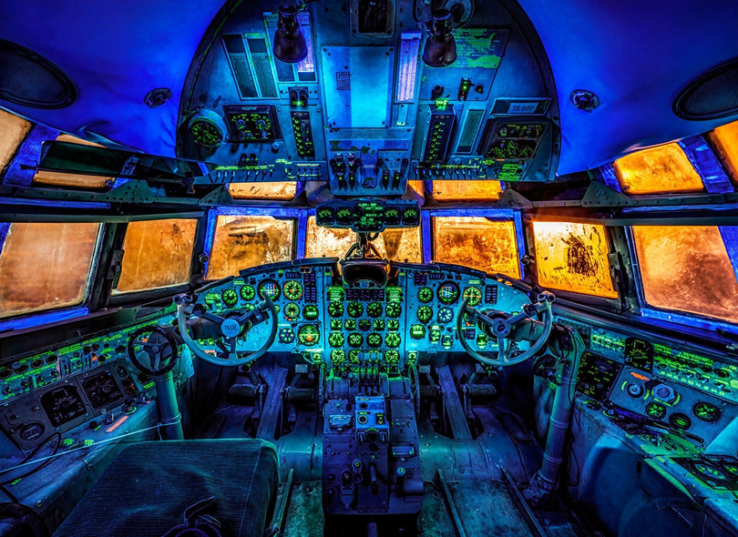 Hình ảnh bên trong buồng lái những chiếc máy bay huyền thoại của Liên Xô
