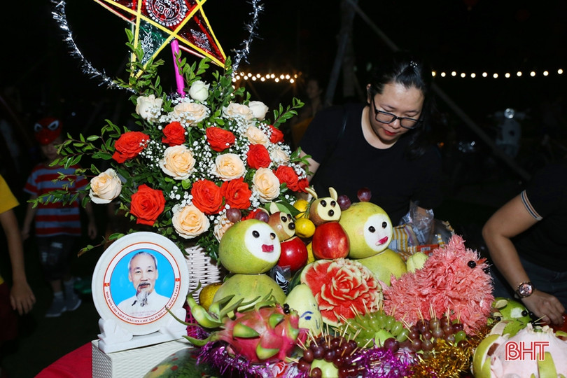 Đẹp mắt những mâm cỗ trung thu trong “Mùa trăng sum vầy” Trường Albert Einstein