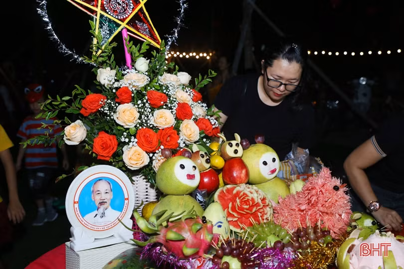 Đẹp mắt những mâm cỗ trung thu trong “Mùa trăng sum vầy” Trường Albert Einstein