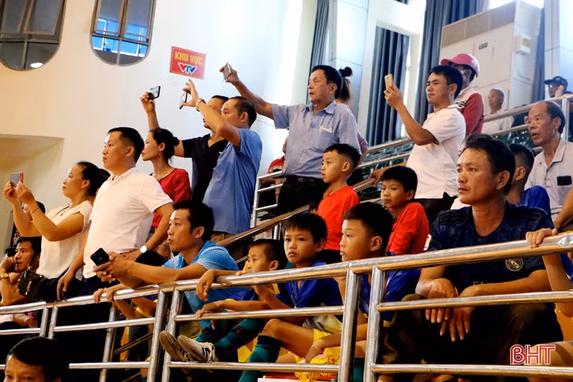 Khởi tranh Giải Bóng đá thiếu niên, nhi đồng toàn tỉnh Hà Tĩnh năm 2020