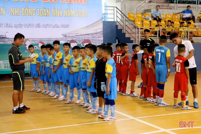 Giải Bóng đá Thiếu niên - Nhi đồng toàn tỉnh năm 2020 thành công tốt đẹp