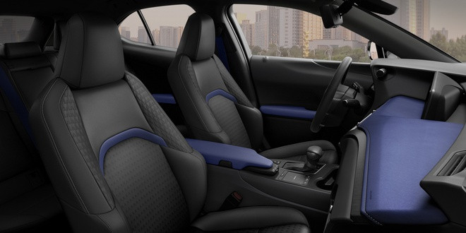 Lexus ra mắt phiên bản UX Black Line 2021, chỉ sản xuất 1.000 chiếc