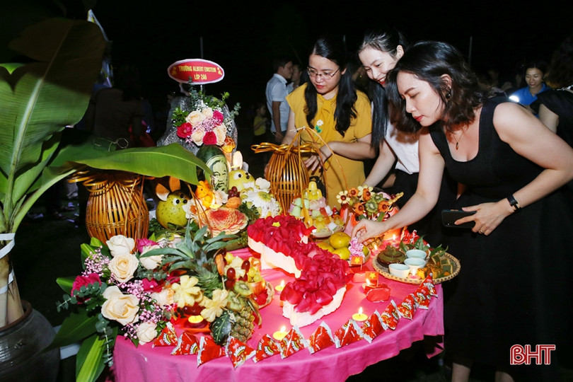 Đẹp mắt những mâm cỗ trung thu trong “Mùa trăng sum vầy” Trường Albert Einstein