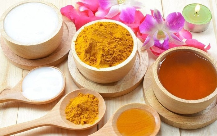 Mặt chi chít mụn cũng sáng bóng, láng mịn nhờ 6 công thức mặt nạ siêu hot