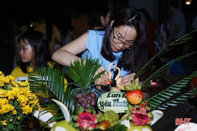 Đẹp mắt những mâm cỗ trung thu trong “Mùa trăng sum vầy” Trường Albert Einstein