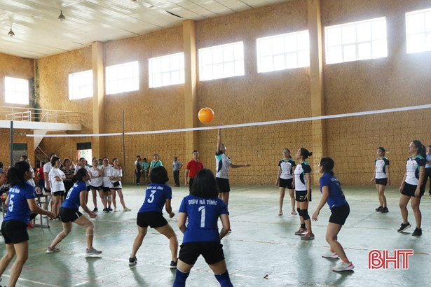 20 đội tranh tài tại Hội thao ngành ngân hàng Hà Tĩnh