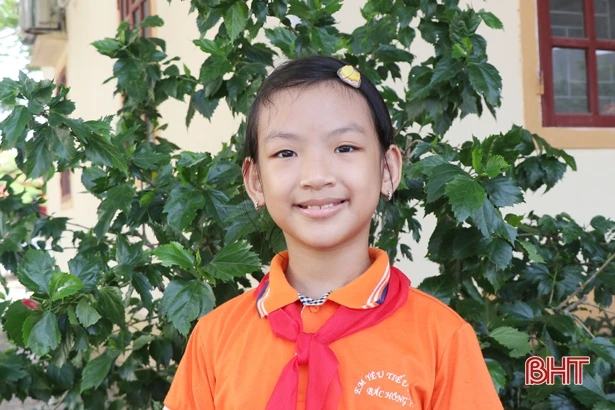 “Hoa thơm” trên vùng đất học Hà Tĩnh