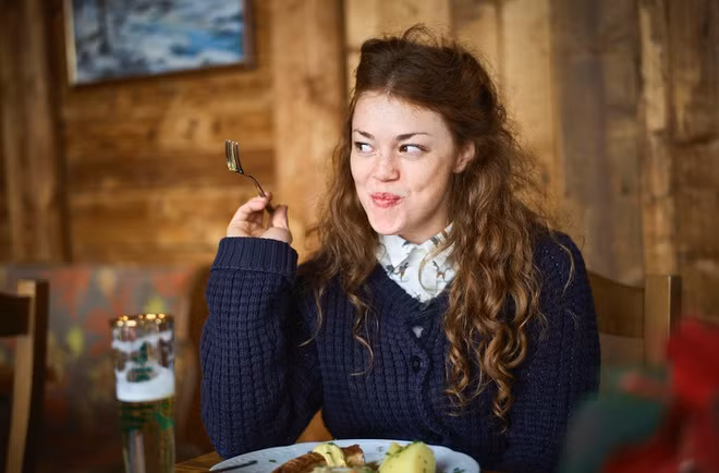 Có nên nhịn bữa sáng để giảm cân?