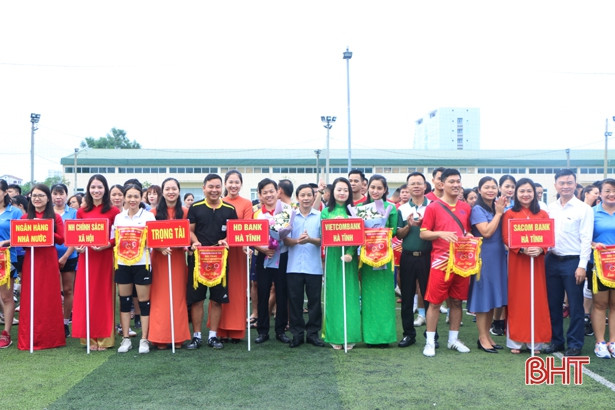 20 đội tranh tài tại Hội thao ngành ngân hàng Hà Tĩnh