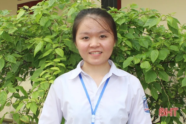 “Hoa thơm” trên vùng đất học Hà Tĩnh