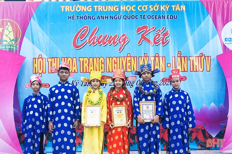 Cô hiệu trưởng ở xã miền núi Hà Tĩnh say mê xây “Trường học hạnh phúc”