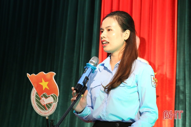 “Tết Trung thu cho em” trên quê hương anh hùng Lý Tự Trọng