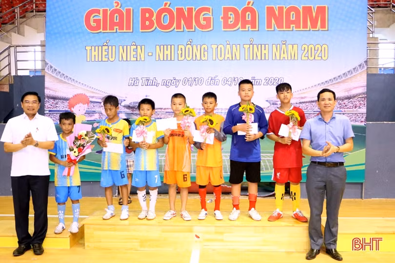 Giải Bóng đá Thiếu niên - Nhi đồng toàn tỉnh năm 2020 thành công tốt đẹp