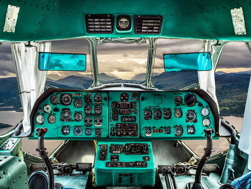Hình ảnh bên trong buồng lái những chiếc máy bay huyền thoại của Liên Xô