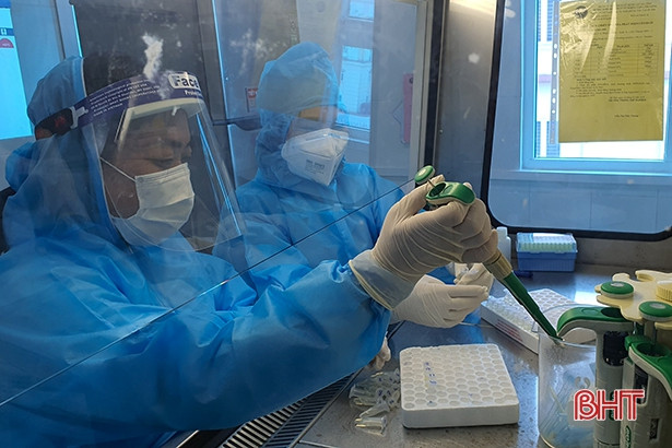 Hà Tĩnh có thêm một trường hợp dương tính với virus SARS-CoV-2 tại khu cách ly tập trung