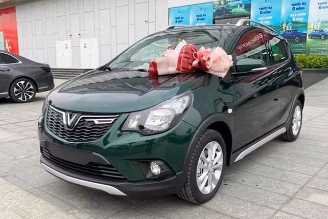 Giá xe VinFast Fadil lăn bánh tháng 5/2021