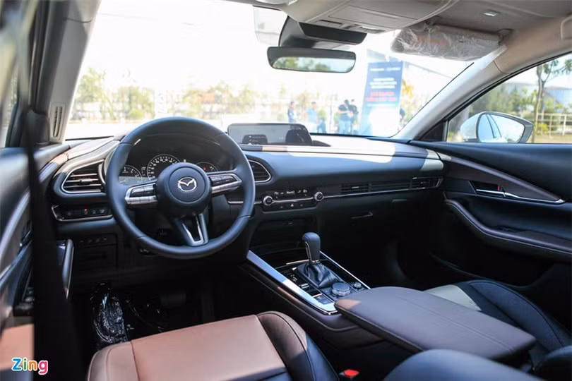 Giá lăn bánh các mẫu SUV mới ra mắt tại Việt Nam